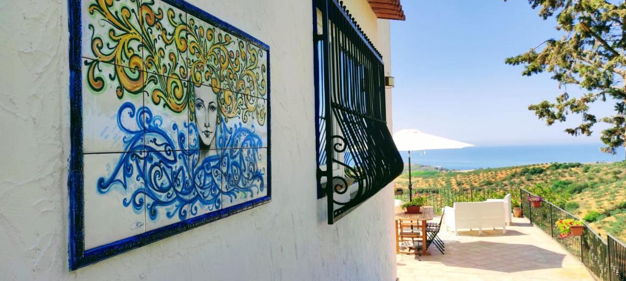 Villa Immersa In Oliveto Vista Mare Sciacca Exterior photo